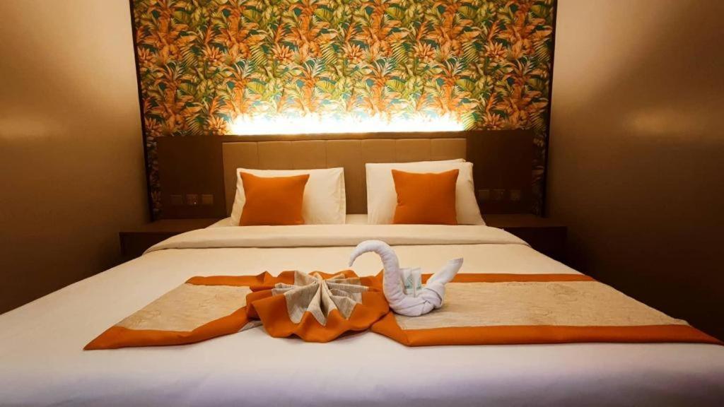 Hotel John Бохол Экстерьер фото